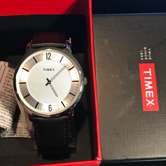 timex metropolitan skyline